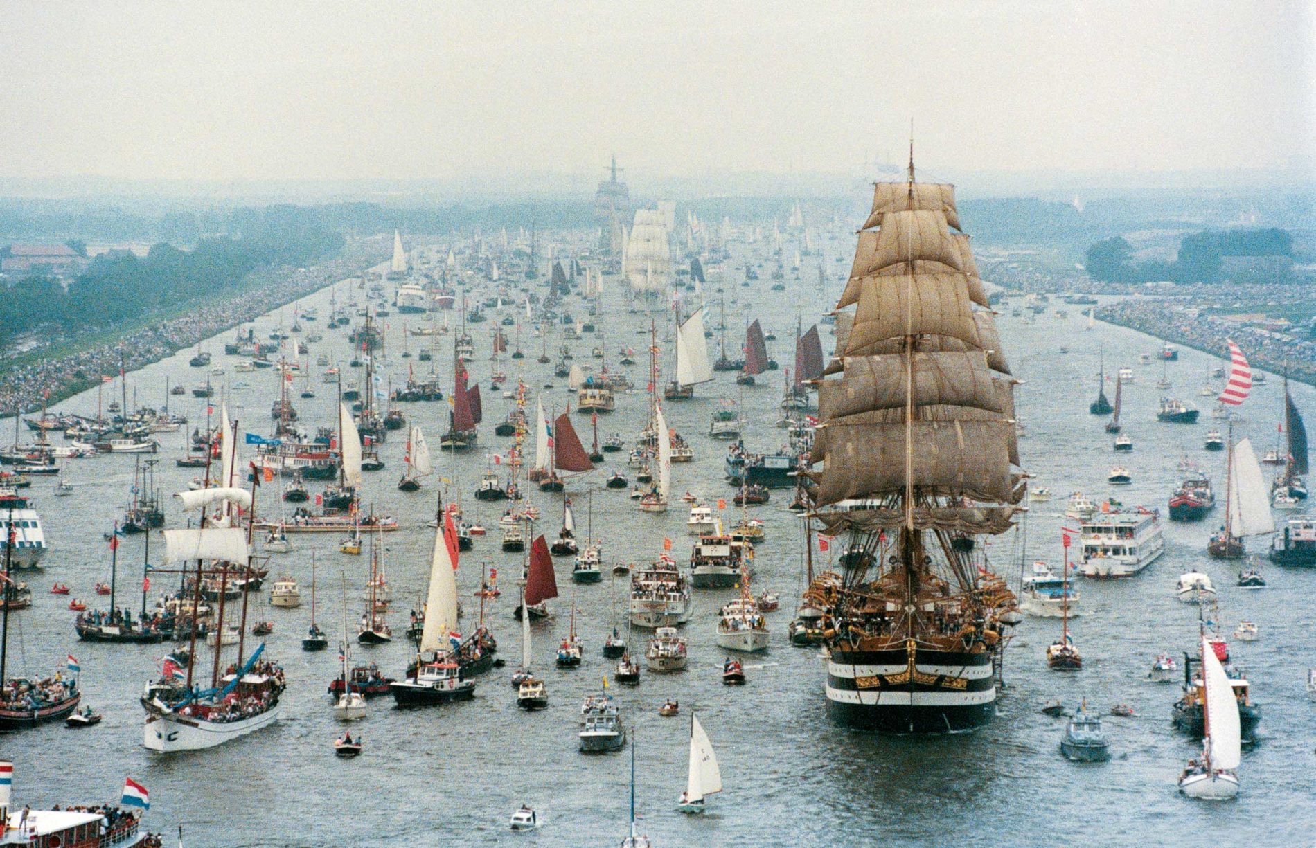 Sail Amsterdam 2005 de Scute